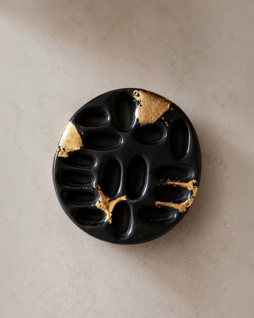 Jewelry Dish με χρυσές λεπτομέρειες